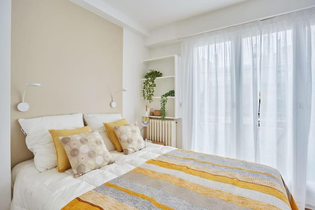 Rent A Room Apartments - Degas Parigi Esterno foto