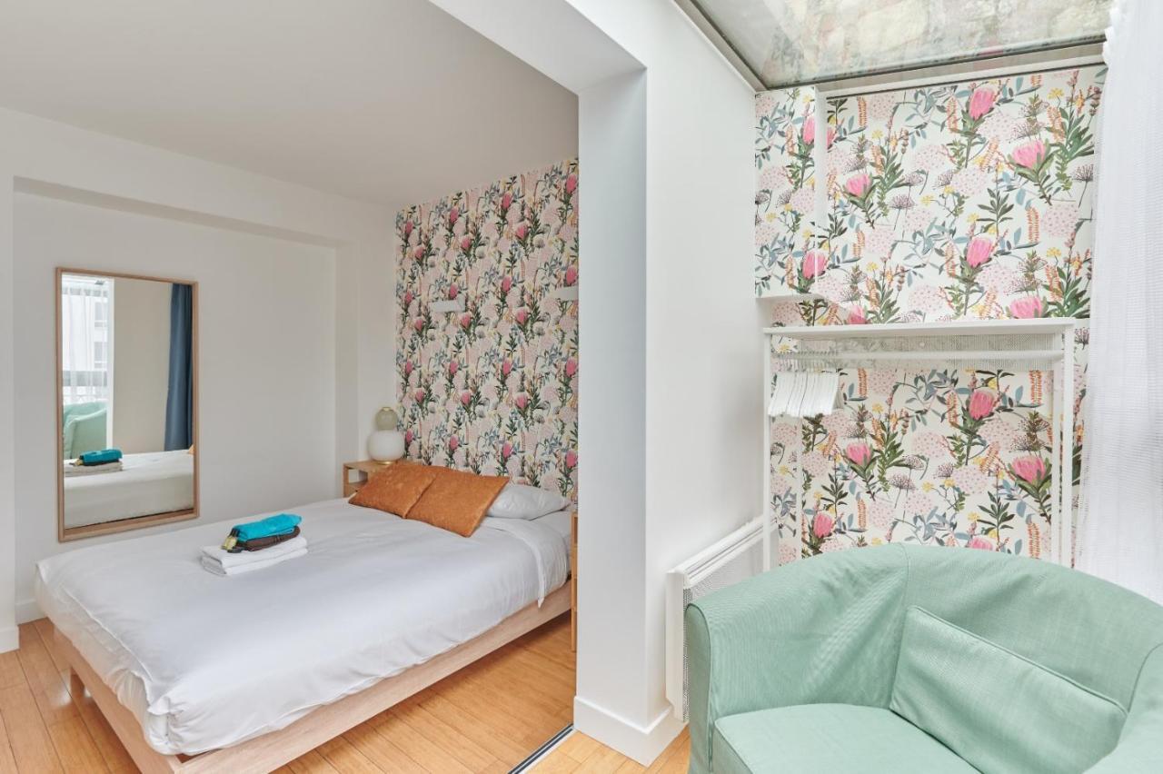 Rent A Room Apartments - Degas Parigi Esterno foto