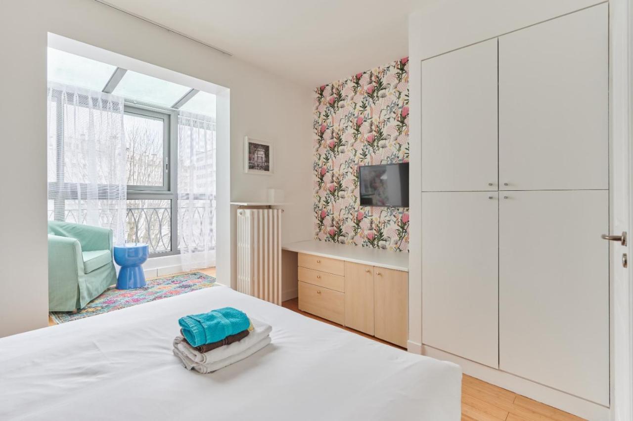 Rent A Room Apartments - Degas Parigi Esterno foto