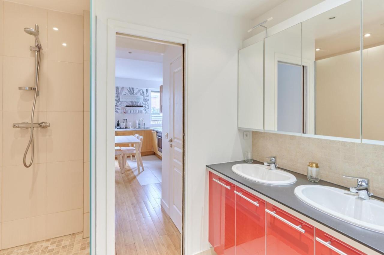 Rent A Room Apartments - Degas Parigi Esterno foto