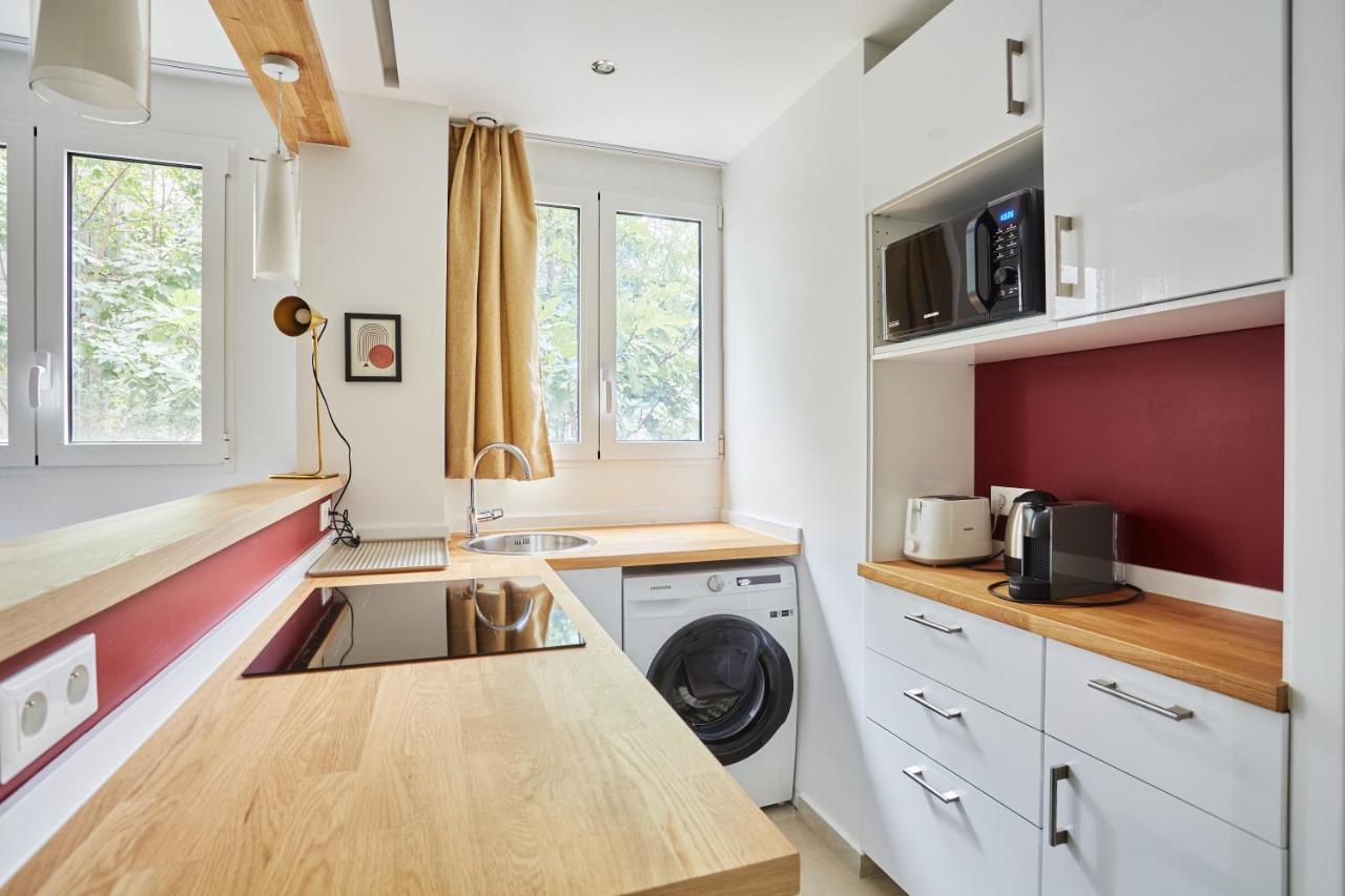 Rent A Room Apartments - Degas Parigi Esterno foto