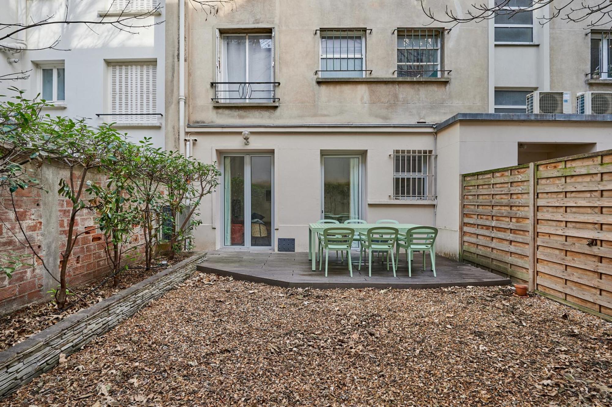 Rent A Room Apartments - Degas Parigi Esterno foto